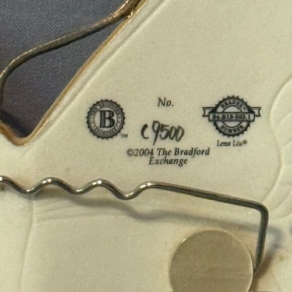 Butterfly Figurine Bradford Exchange Enchanted Wings Jewels Nature Porcelain Vtg - Picture 4 of 4